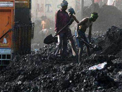 Boosting PSUs: E-auction boosts Coal India sales by Rs 2500 cr in FY 16